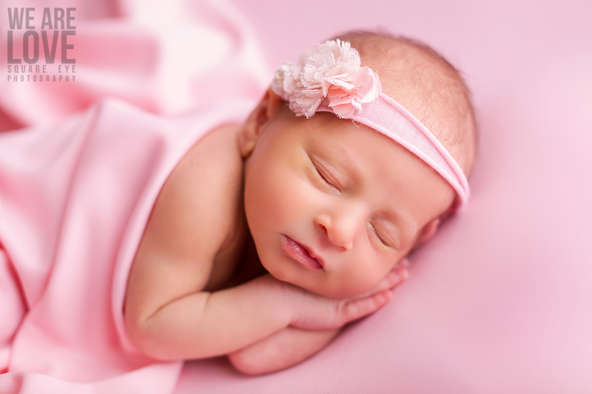 best_newborn_photography_near_me_baby_girl_newborn_1